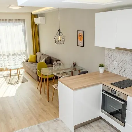 Luxury In The Top City Center Varna