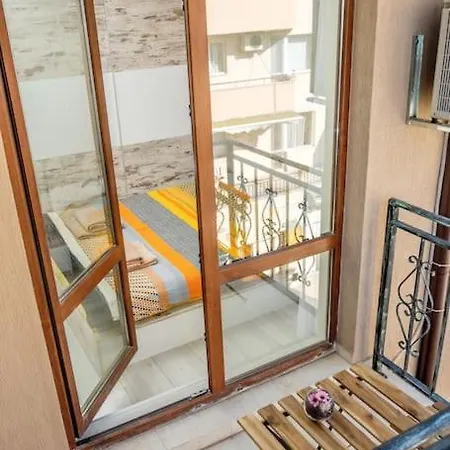 Apartment Luxury In The Top City Center Varna